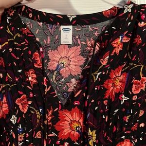 Long shirt.or you can wear as dress $7 for dress $3 shipping